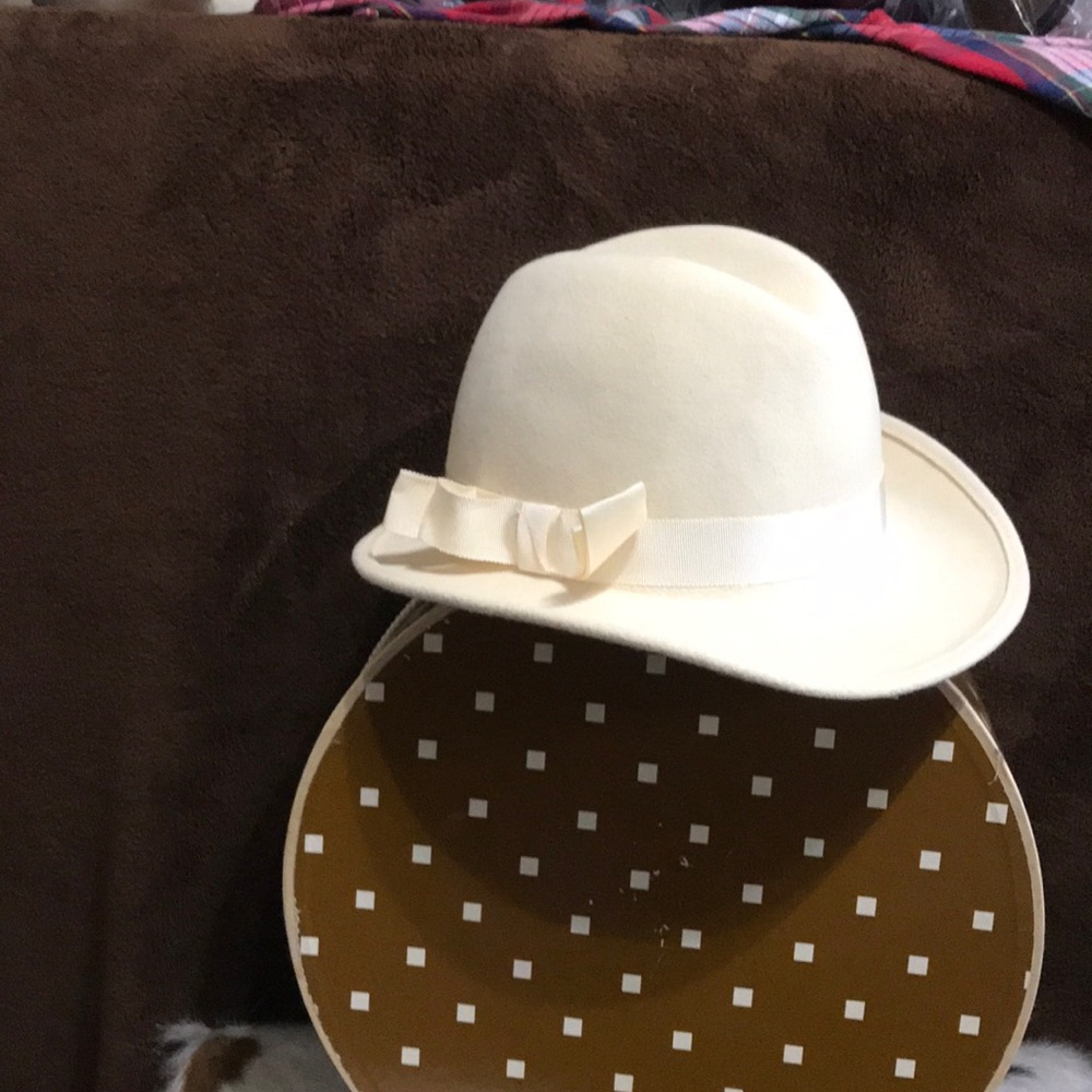 Ladies Winter White Fedora 100% Wool Custom-made